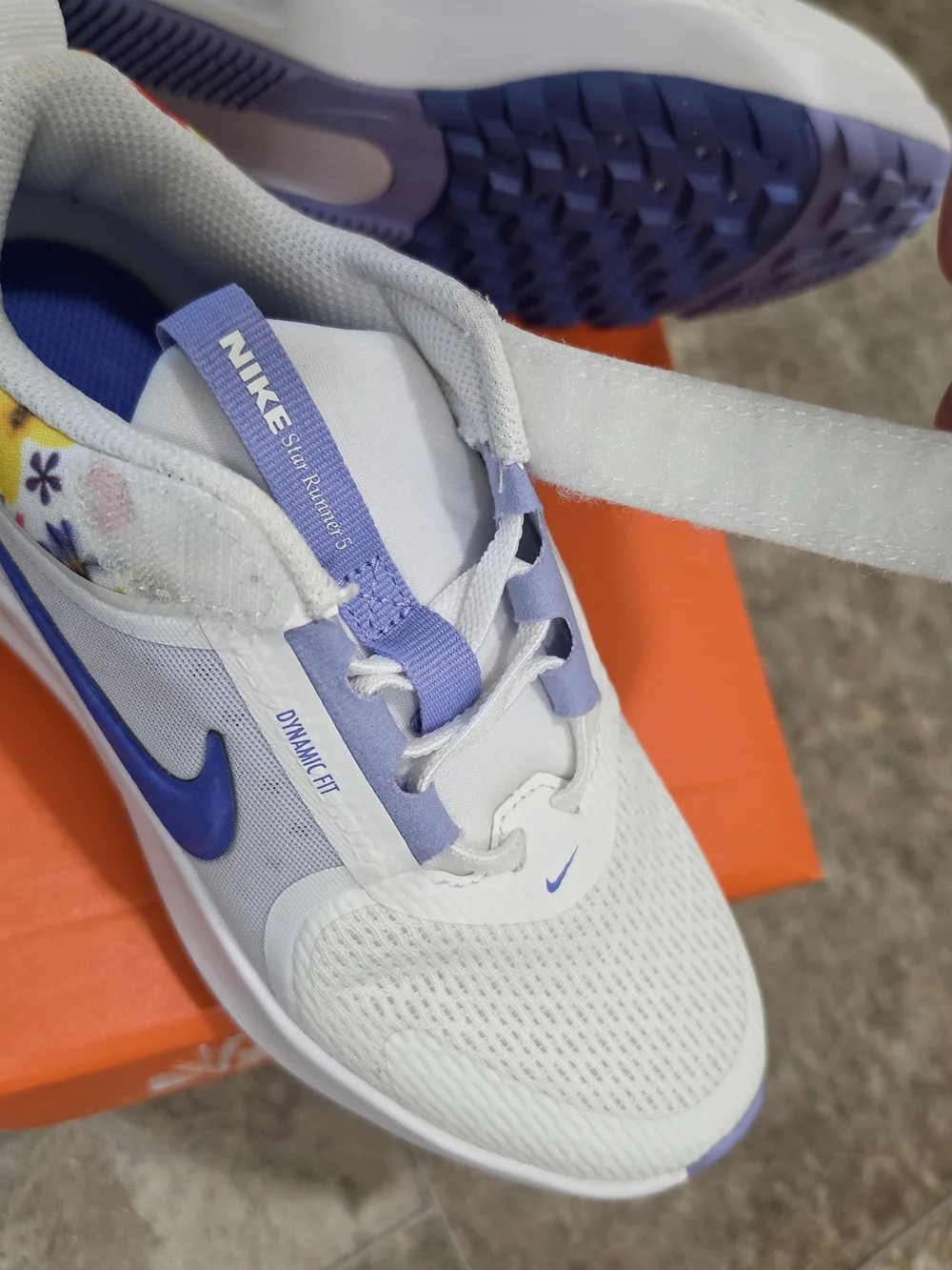 Nike Star Runner 5 / Kids Size 13C
